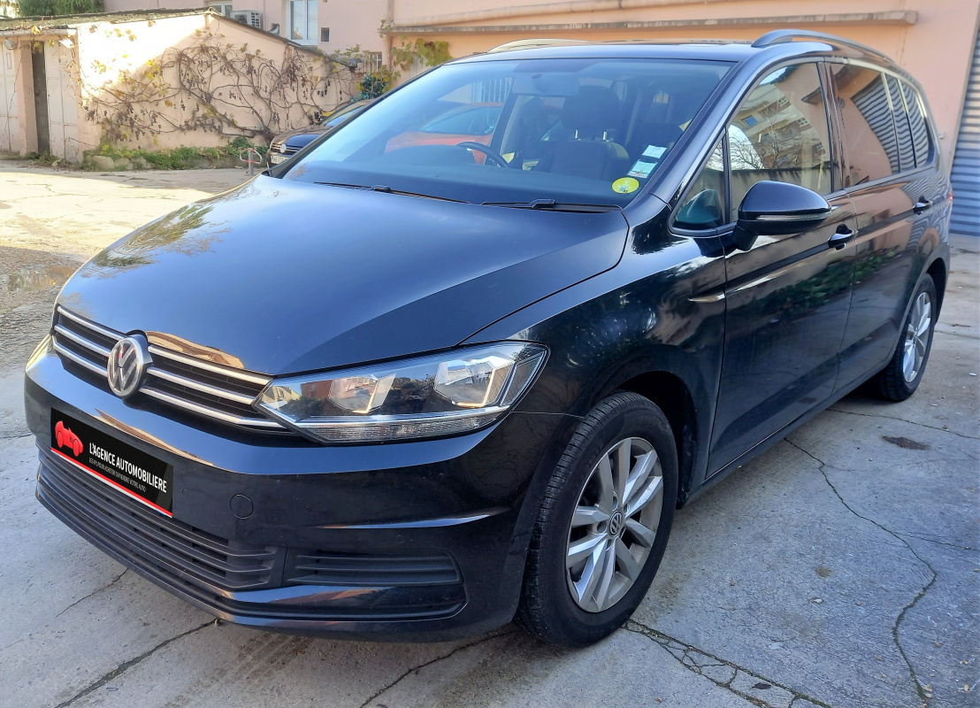 Volkswagen Touran — 2